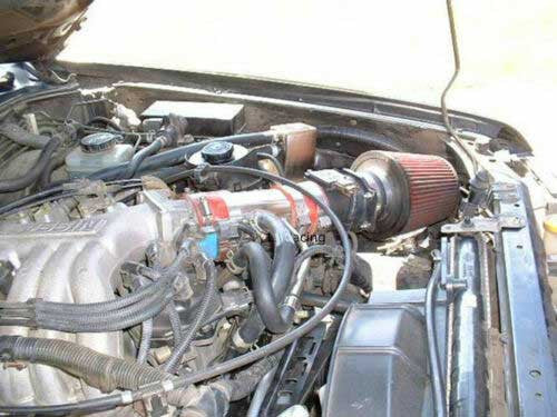 Cold Air Intake for Nissan Frontier (1999-2004) 3.3L V6 Naturally Aspirated & Supercharged Engines Red