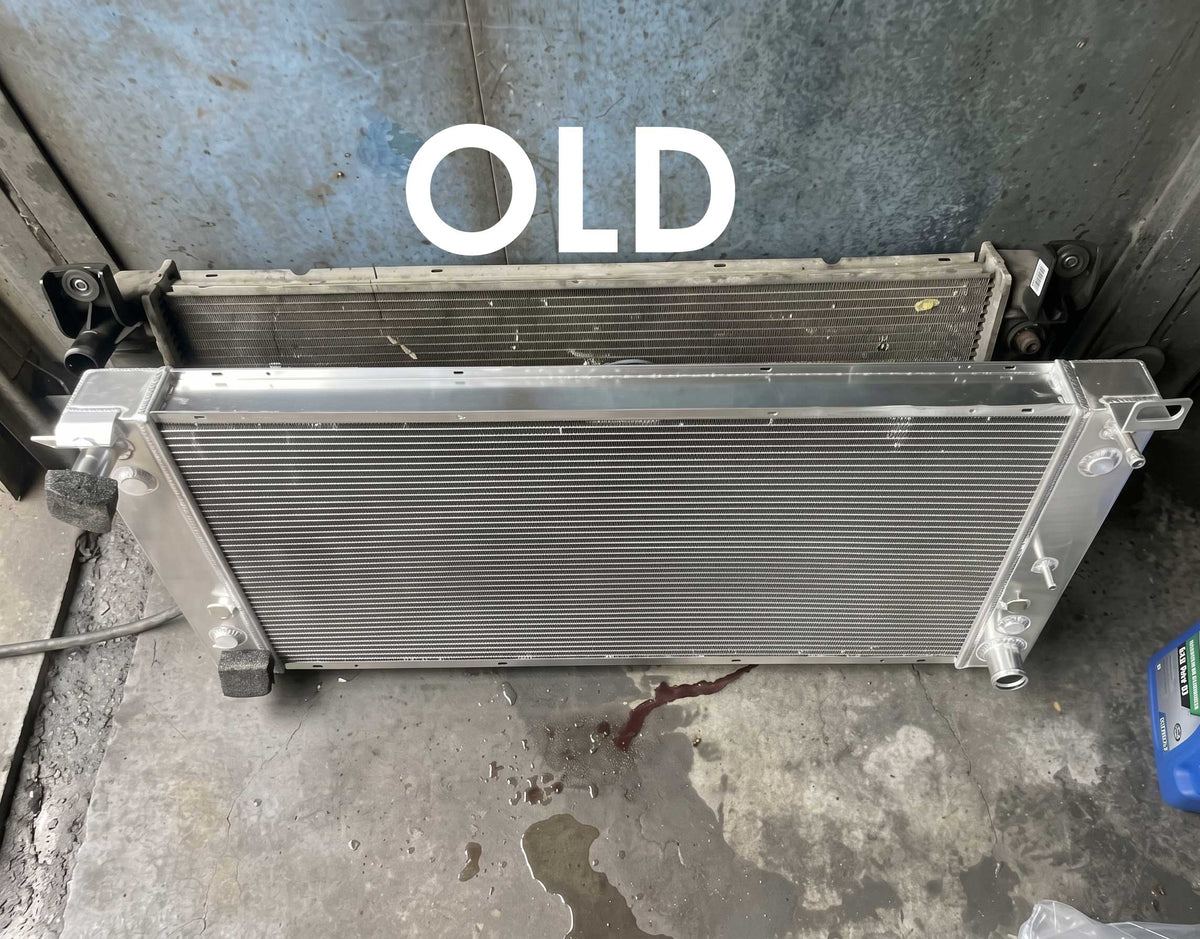 Radiador de alto rendimiento para GMC Sierra (1999-2007)