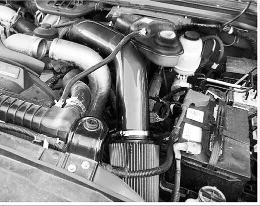 Cold Air Intake for Ford F350 Super Duty (2003-2007) 6.0L V8 Powerstroke Turbo Diesel Engine