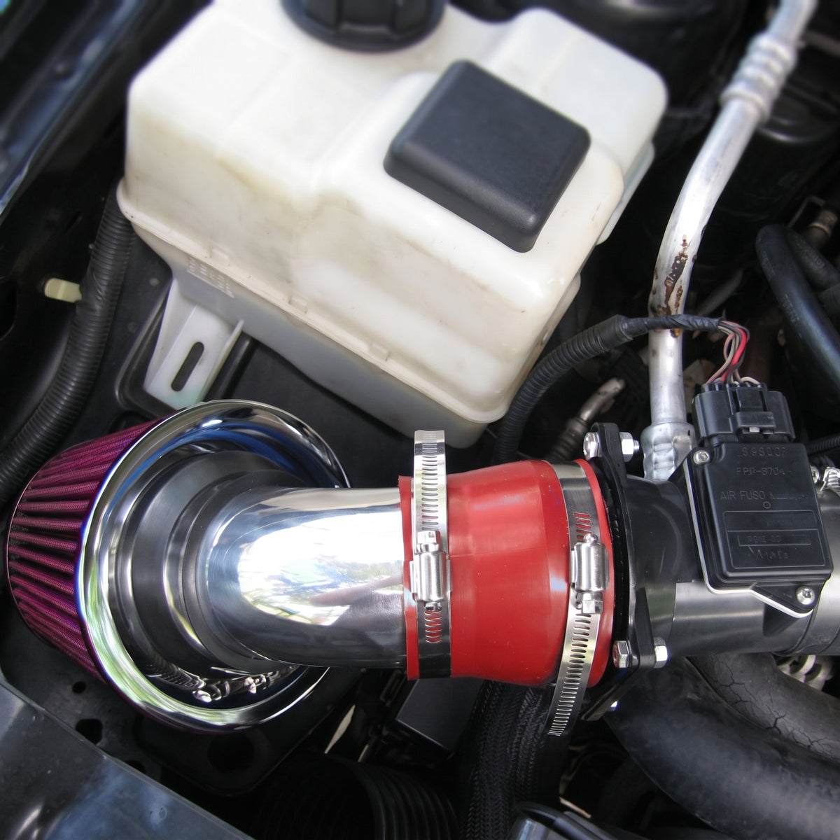 Admission d'air froid pour Ford Explorer (1997-2001) et Mercury Mountaineer (1997-2000) 5.0L