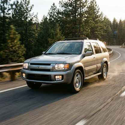 Action Shot: Infiniti QX4 Driving Fast