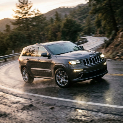 Action Shot: Jeep Grand Cherokee Driving Fast