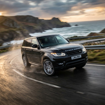 Action Shot: Land Rover Range Rover,Range Rover Sport Driving Fast