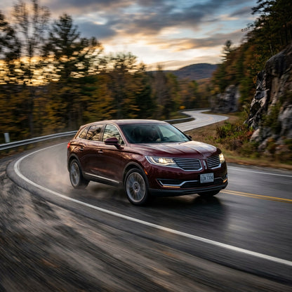 Action Shot: Lincoln MKX Driving Fast