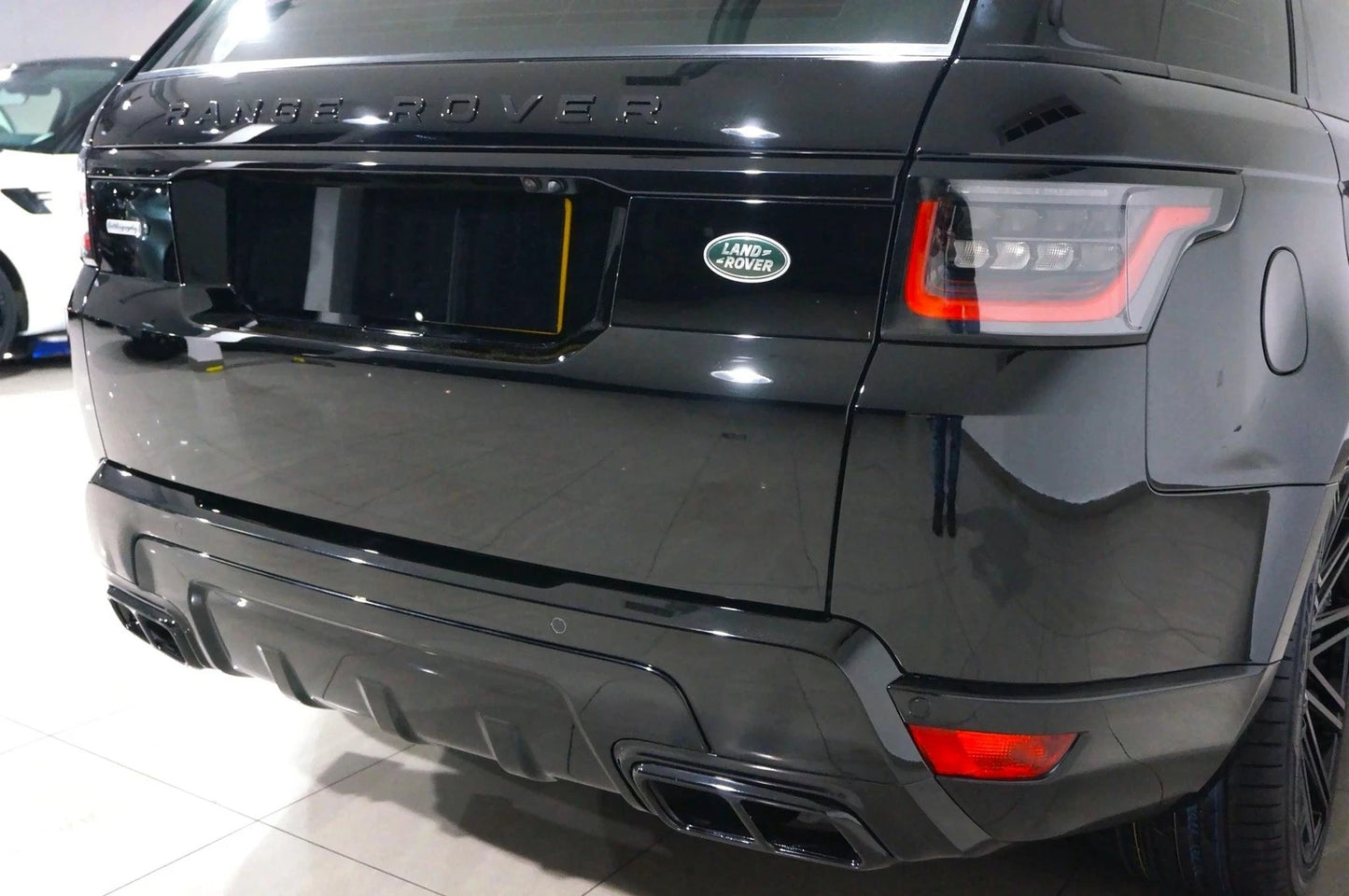 Black Exhaust Tips Covers For Range Rover Sport L494 (2018-2022)