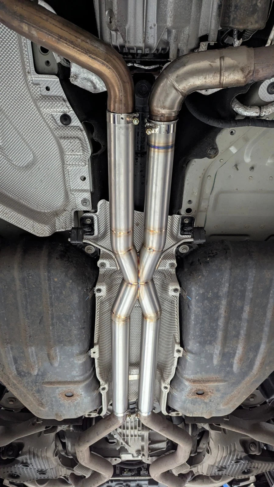 Exhaust X-Pipe for Land Rover Range Rover SVR (2015-2022) 5.0L