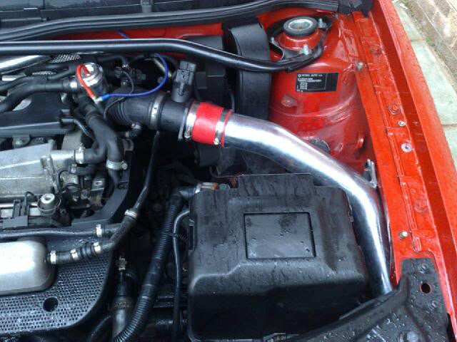 Cold Air Intake Kit for Volkswagen Jetta (1999-2005) with 1.8T / 2.0L 4-Cylinder Engine Red